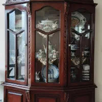 ویترین چوبی