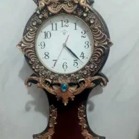ساعت دیواری