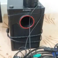 یک عدد مانیتور و باند و کیبورد|قطعات و لوازم جانبی رایانه|گرگان, |دیوار