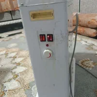 یک عددبخاری برق برفاب و یک عدد بخاری برقی آراسته|بخاری، هیتر، شومینه|خاش, |دیوار