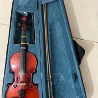 ویولن با آرشه هشت پر