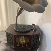 گرامافون والتر با میز