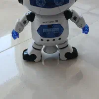 ربات موزیکال چرخشی