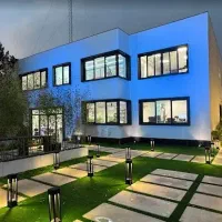 اجاره 20میزکار در فضای کار اشتراکی ویلایی شهرک غرب