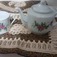 قوری کوچک وزعفرانی