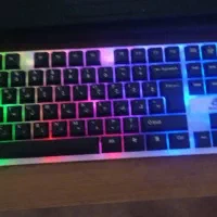 ماوس و کیبورد کاملا سالم|قطعات و لوازم جانبی رایانه|اشکنان, |دیوار