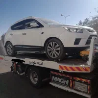 امداد خودرو با کفی تمام هیدرولیک و جرثقیل