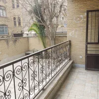 فروش آپارتمان ۸۸ متری ۲ خوابه همکف در سنگلج