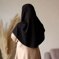 مقنعه نخی  بسیار لطیف وباکیفیت