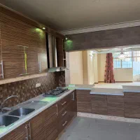 اپارتمان ۴ طبقه، خیابان بزرگمهر