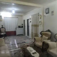 آپارتمان ۶۴ متری در طبقه همکف///