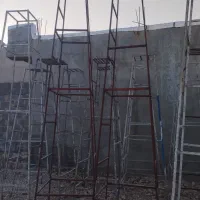 مقدارچهارپایه اهنی بفروش می‌رسد|ابزارآلات|لامرد, |دیوار