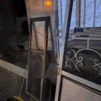 فروش درب آلمینیوم بدون چارچوب تمیز