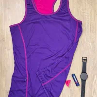 دوعدد تاپ ورزشی خارجی