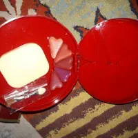 خرده ریز آرایشی ارزان|حراج|قم, شهرک قدس|دیوار