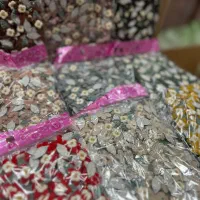 خرجکار شکوفه برگ دار|لوازم خیاطی و بافتنی|نیشابور, محله میدان باغات|دیوار