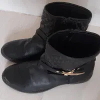 پوتین مشکی سایز۴۰|کیف، کفش، کمربند|سرپل ذهاب, |دیوار