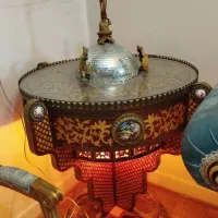 رومیزی کار دست چوبی