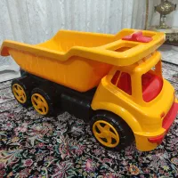 ماشین کامیون بزرگ