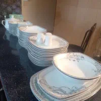 سرویس غذاخوری وفلاسک