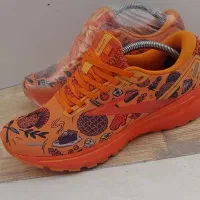 کفش بروکس کمیاب|کیف، کفش، کمربند|شیراز, شهرک قمشه|دیوار