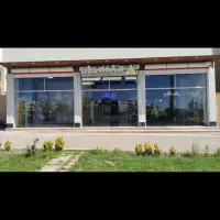 دکوراسیون داخلی پارکت کابینت کاغذ دیواری