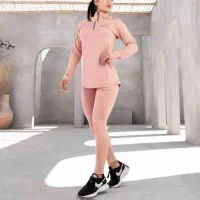 به چند نفر مدلینگ خانم نیازمندیم