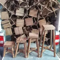 انواع استند طبقاتی و پایه گلدان|گل و گیاه طبیعی|جهرم, |دیوار