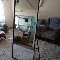 آینه ایستاده فلزی بزرگ