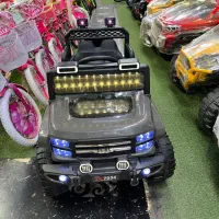 ماشین شارژی جیپ ZR