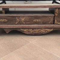 مبل و میز تلویزیون