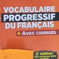 کتاب فرانسوی Vocabulaire progressif|کتاب و مجله آموزشی|رشت, پیرسرا|دیوار