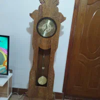 ساعت دیواری