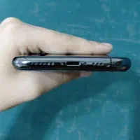 ایفون xs