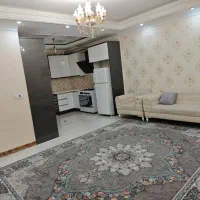 ۹۵متر۲خواب طبقه سوم بسیارتمیز