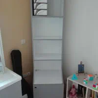 کمد و کتابخانه