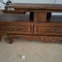 میز تلویزیون سالم در حد نو