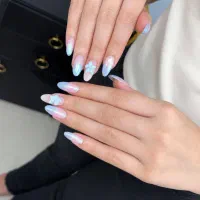 کاشت ناخن