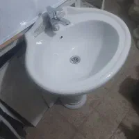 روشویی دوعدد باشیراهرم درحد نو|لوازم سرویس بهداشتی|بروجرد, |دیوار