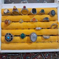 تعدادی انگشتر