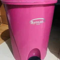 سطل زباله پدالی بزرگ در حد نو