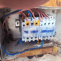 بالابر ساختمانی در حد نو