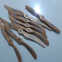 ملخ هواپیما|اسباب‌بازی بچه|تهران, حر|دیوار