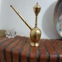 قلیان برنجی.