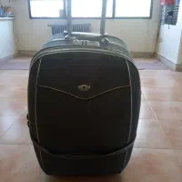 چمدان مسافرتی