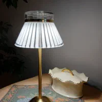 آباژور طرح ایکیا لمسی شارژی نواکبند