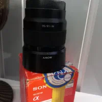 لنز ۵۰ سونی در حد f1.8 چند مدل استابلایزر هم دارم.