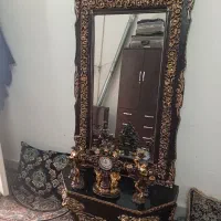 آینه و ساعت و موجسمه|آینه|الیگودرز, |دیوار