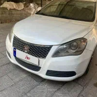 سوزوکی کیزاشی نیمه فول ۲۰۱۲