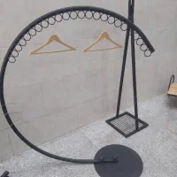 قفسه.مانکن. میز پیشخوان. رگال. چوب لباسی ویترین